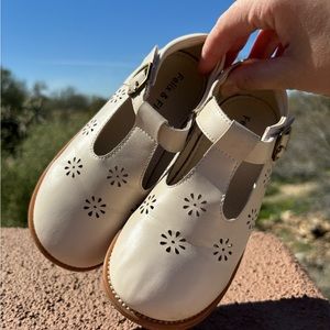 Girl’s Size 11 Mary Jane Shoes Beige Velcro Faux Leather